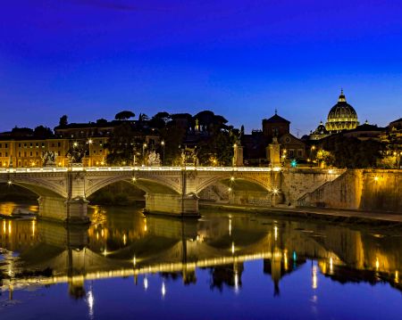 _E7A7622 Looking at St Peters Dome across river at Blue Hour web ready